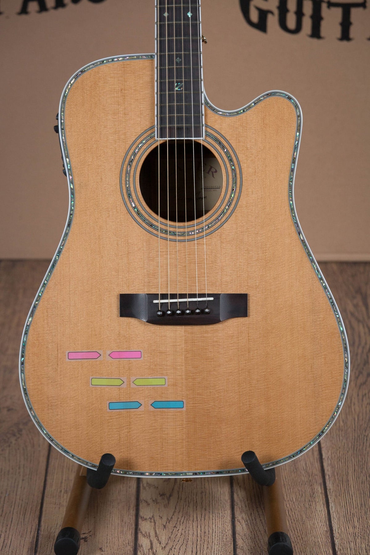 ZAD80CE Aura (Scratch and Dent)