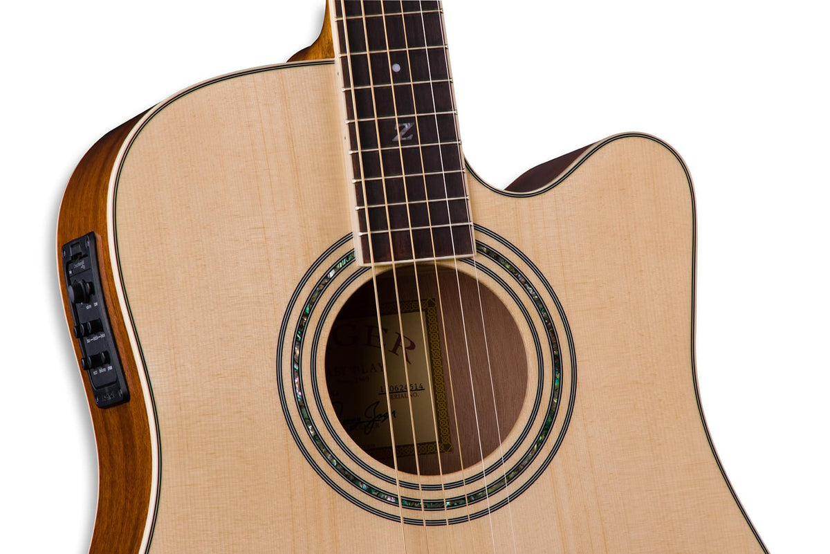 zad50ce soundhole