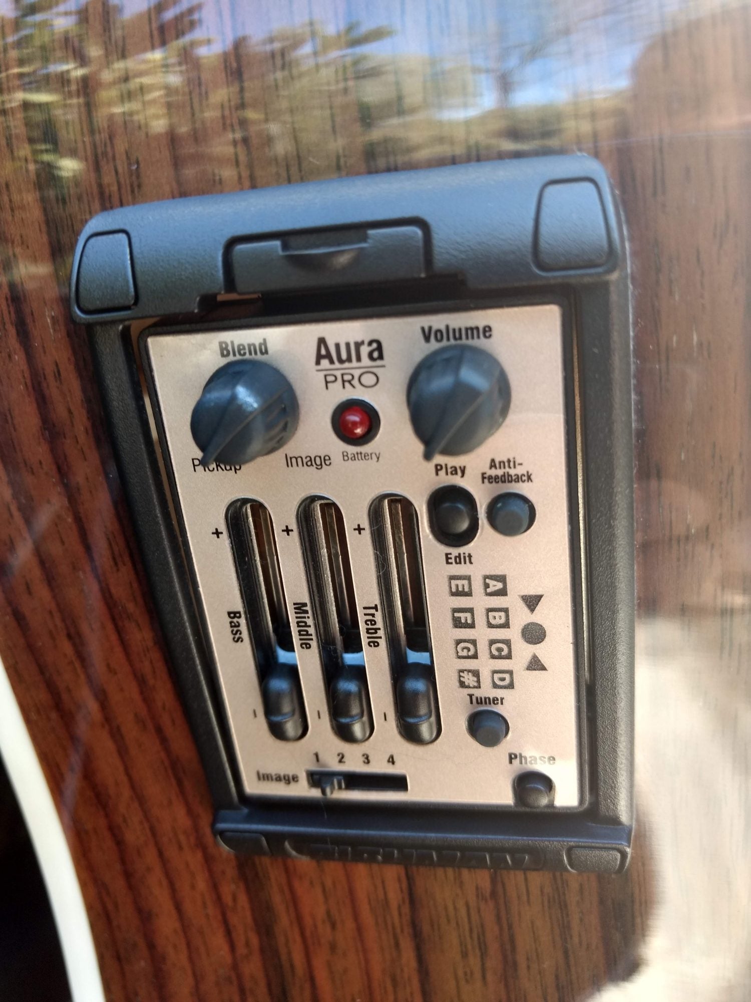 ZAD80CE Solid Cedar/Rosewood Acoustic Electric “AURA” Left Handed Pro Series