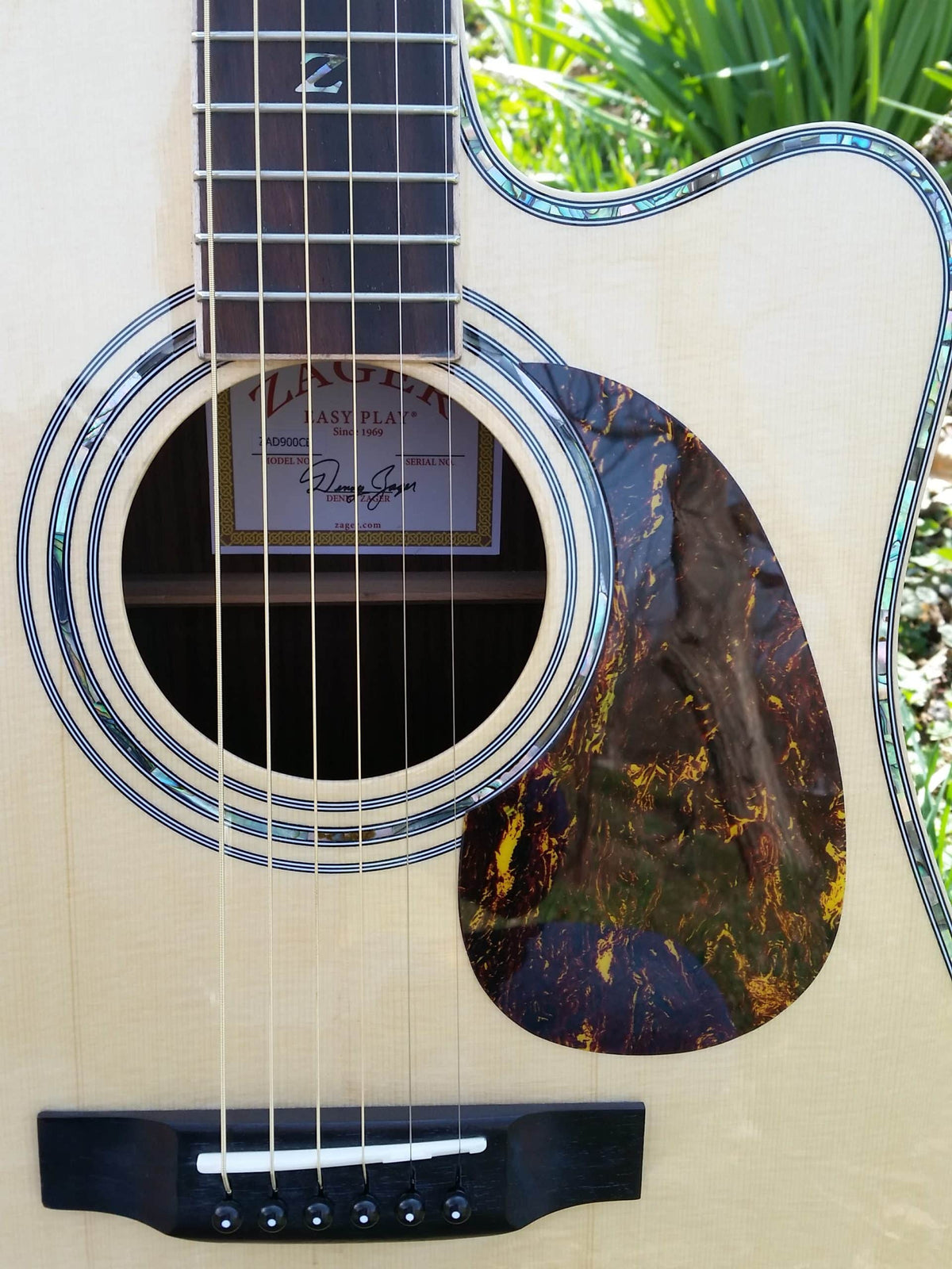 zad900ce solid spruce acoustic guitar