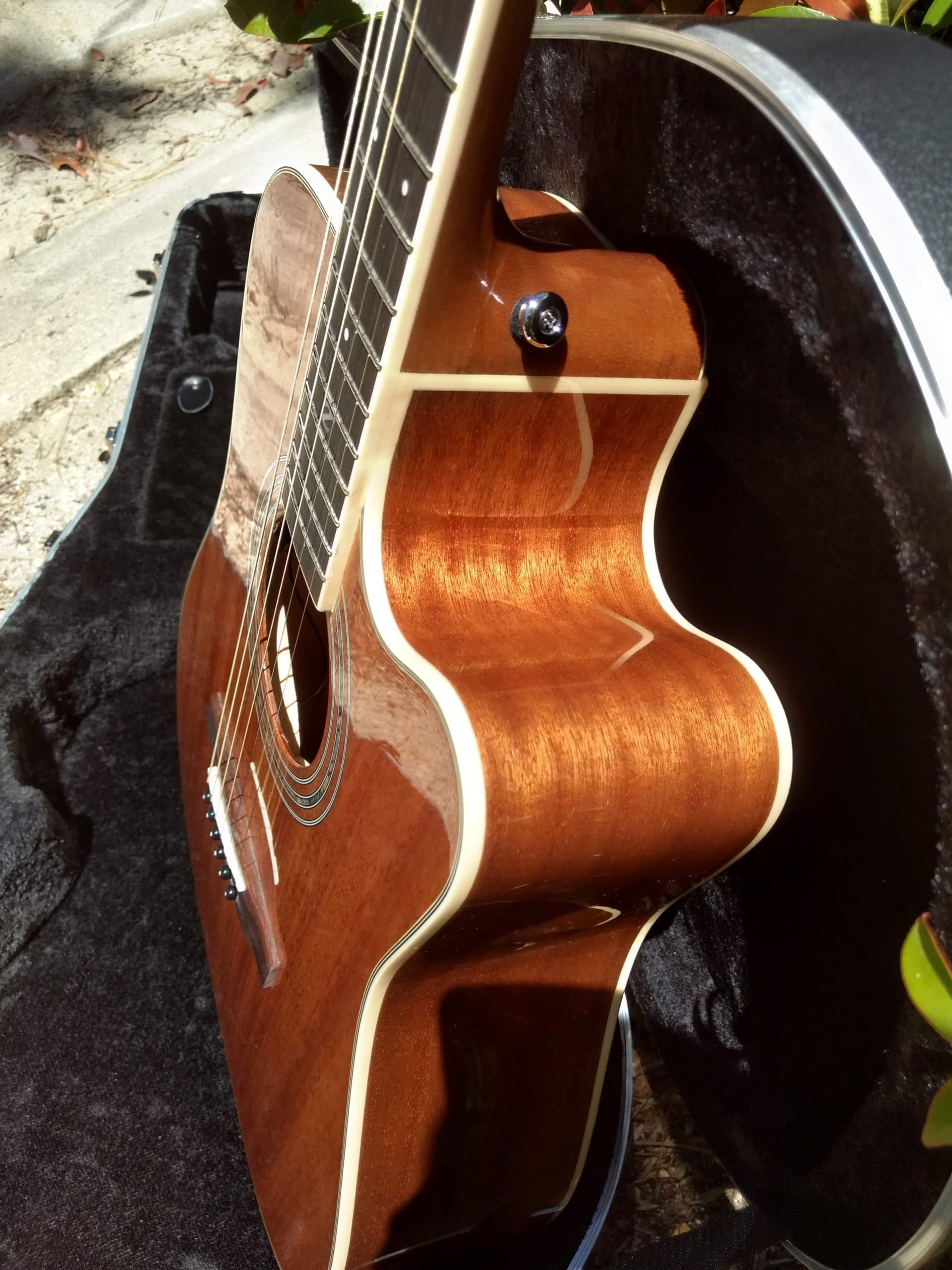 ZAD50CE Solid African Mahogany Acoustic Electric