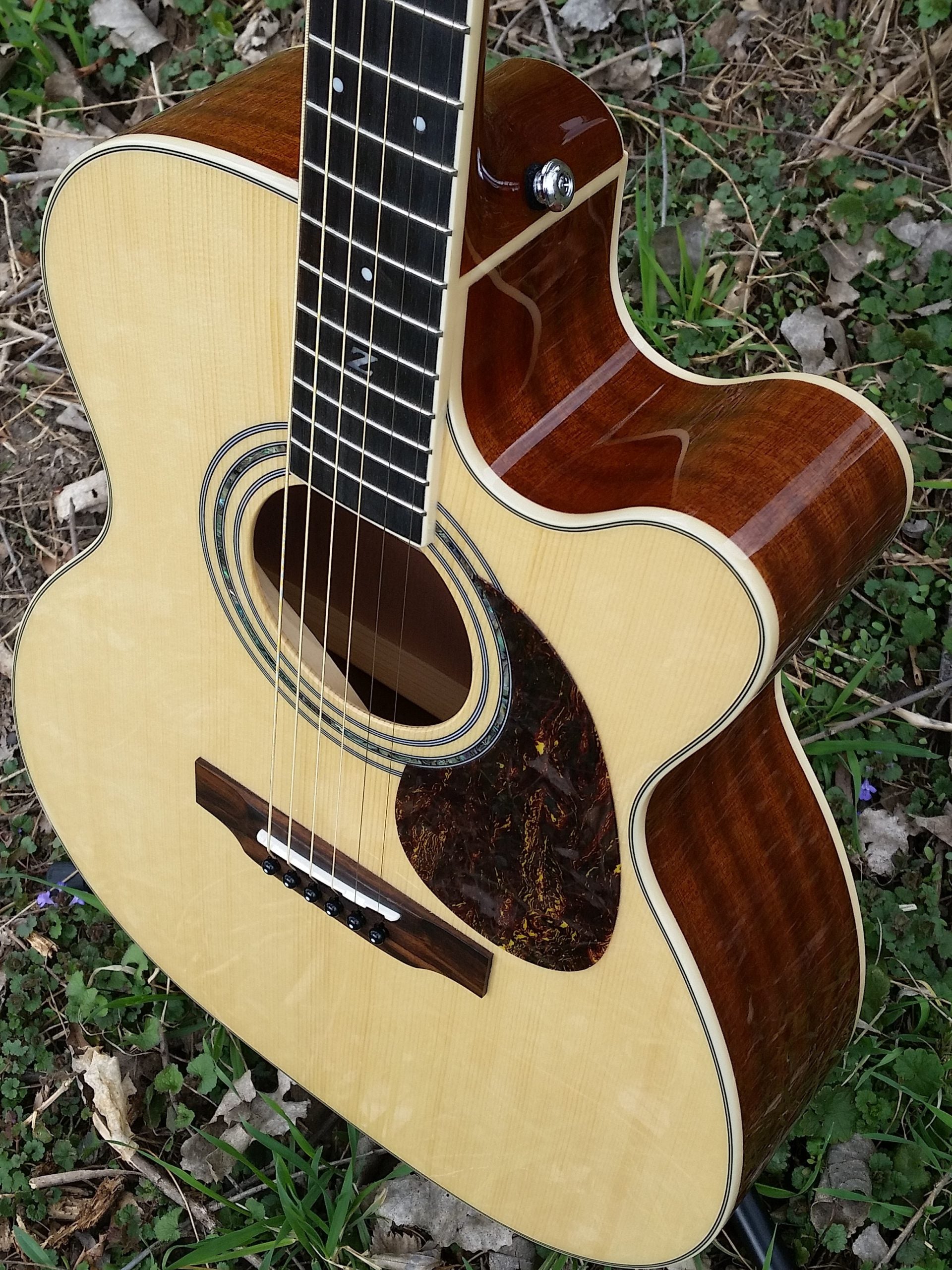 zad50ce solid spruce acoustic guitar