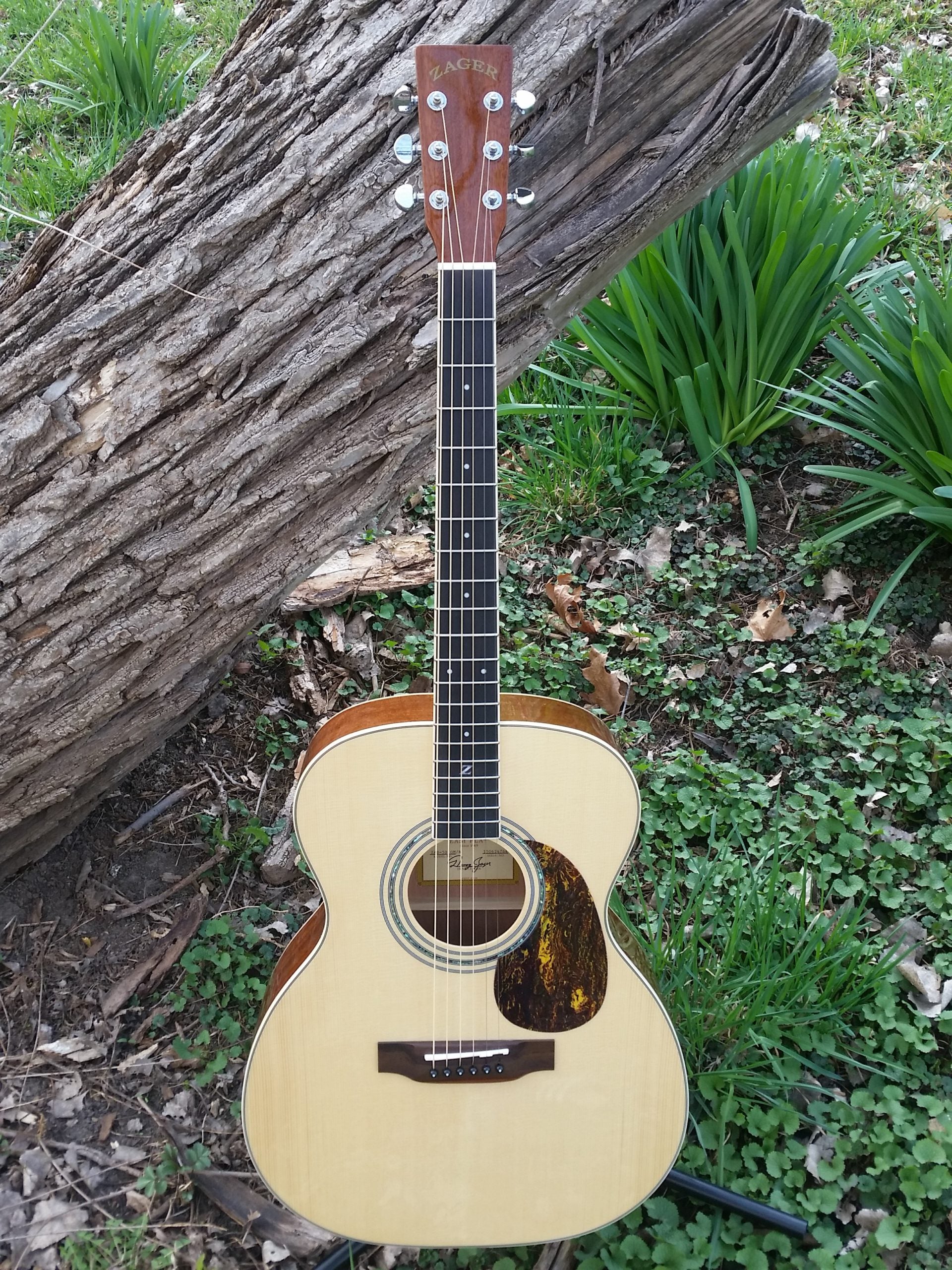 zad50 solid spruce acoustic guitar