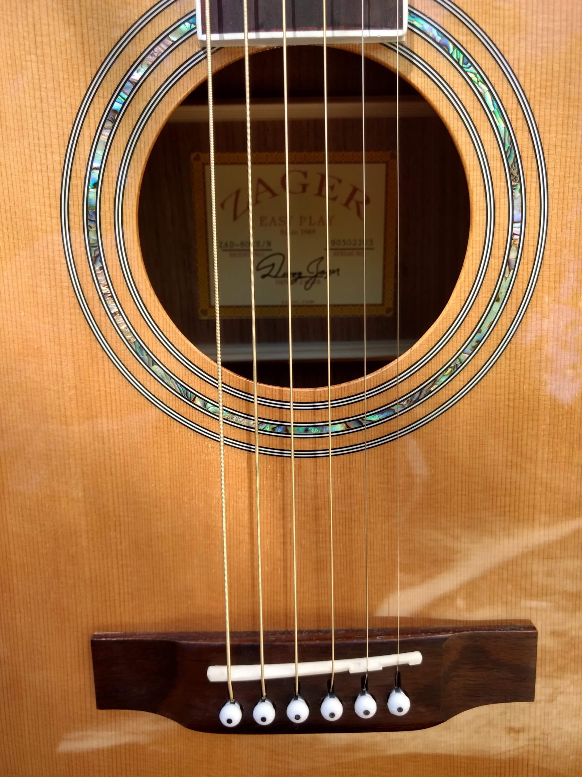 ZAD80CE Solid Cedar/Rosewood Acoustic Electric Pro Series