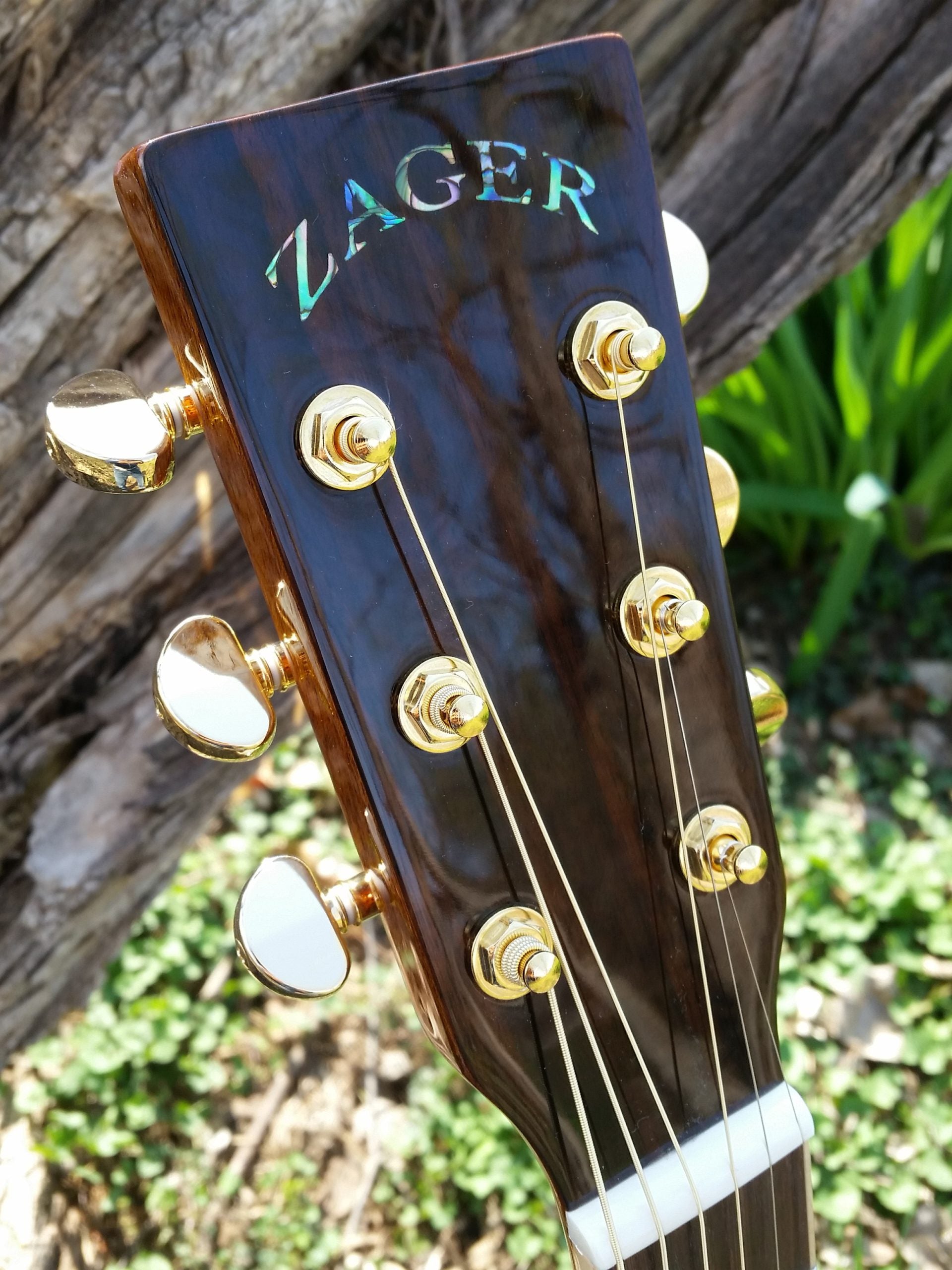 zad900ce solid spruce acoustic guitar