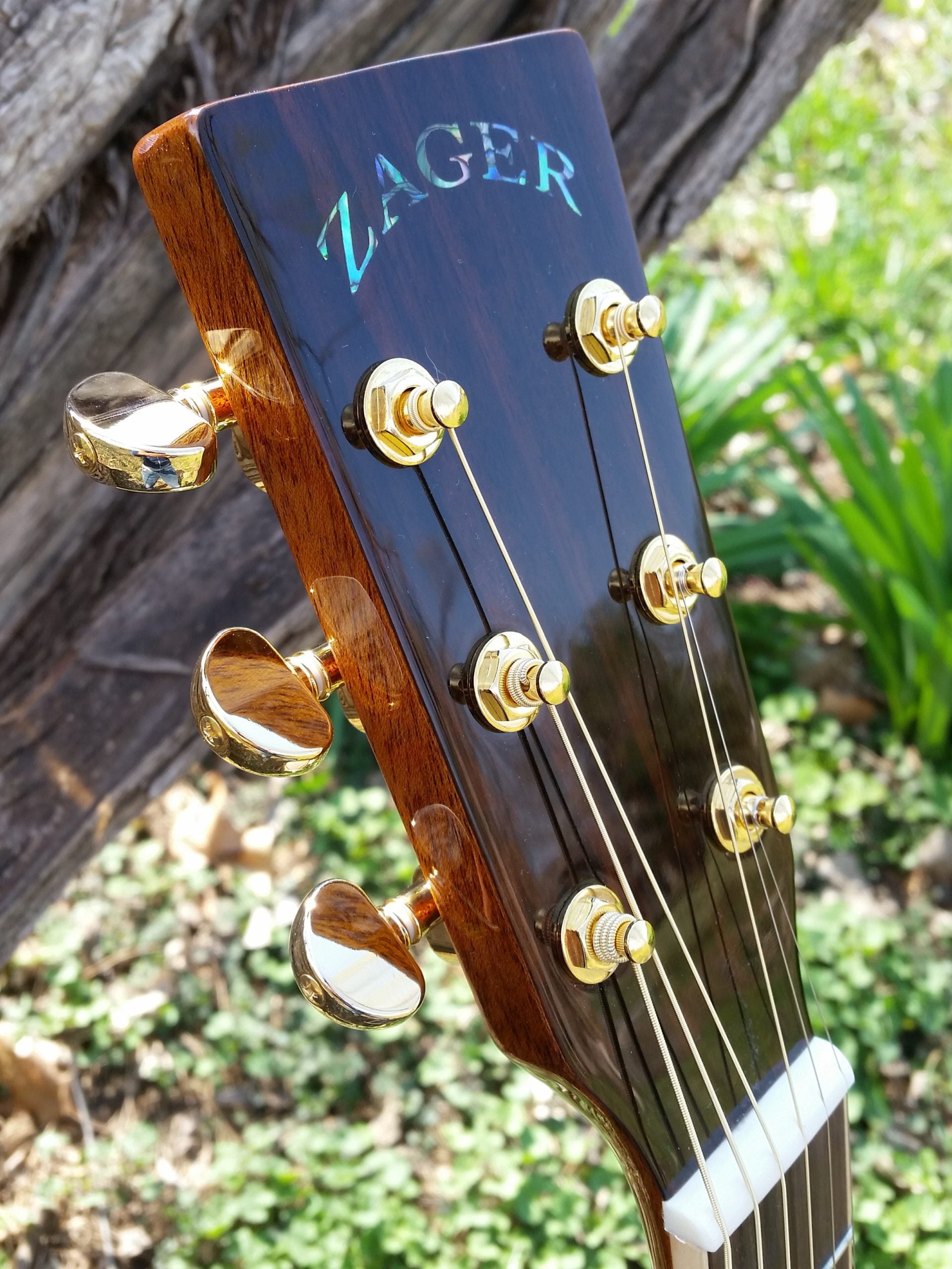 zad900ce solid spruce acoustic guitar