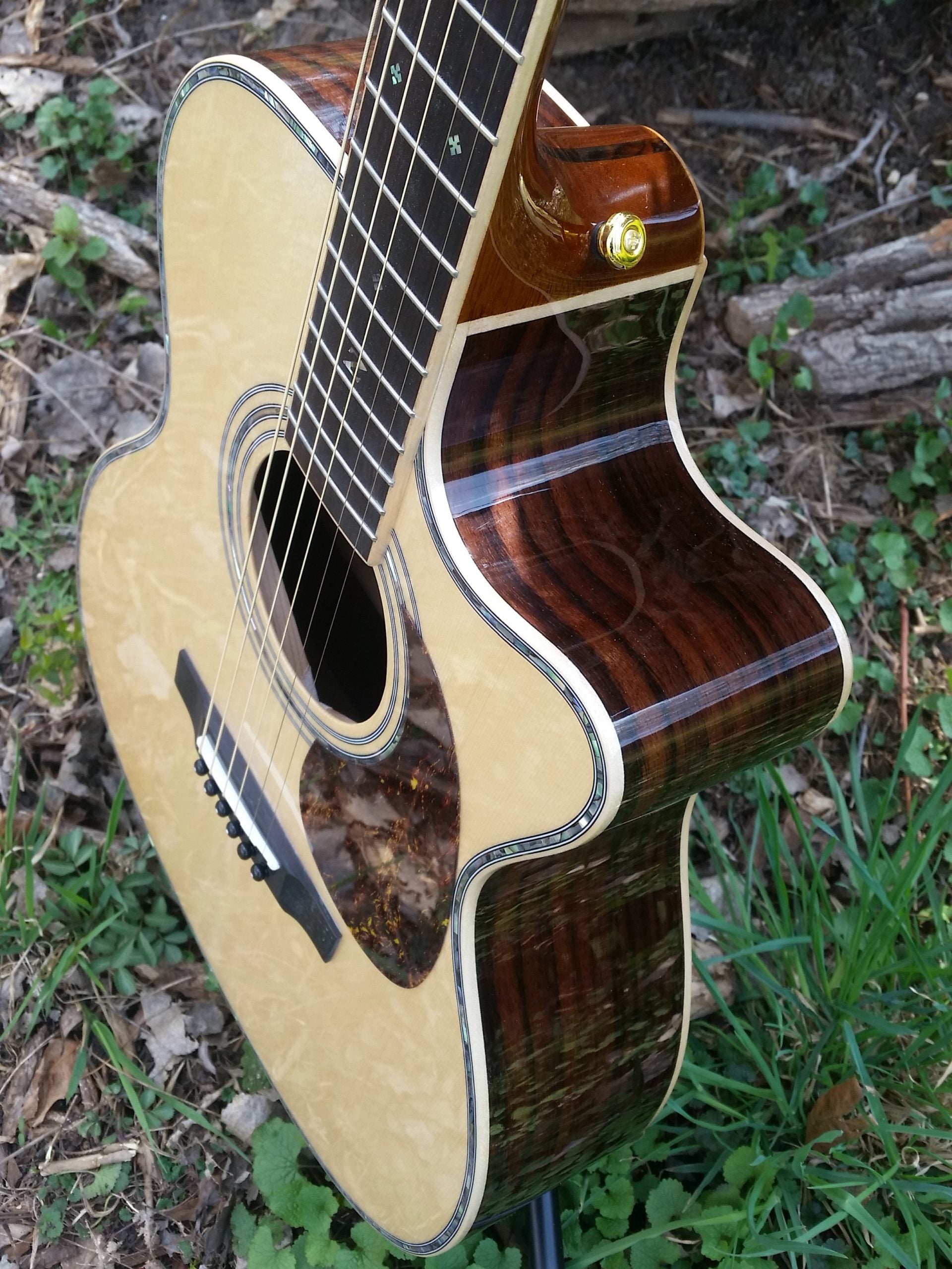 zad900ce om size guitar