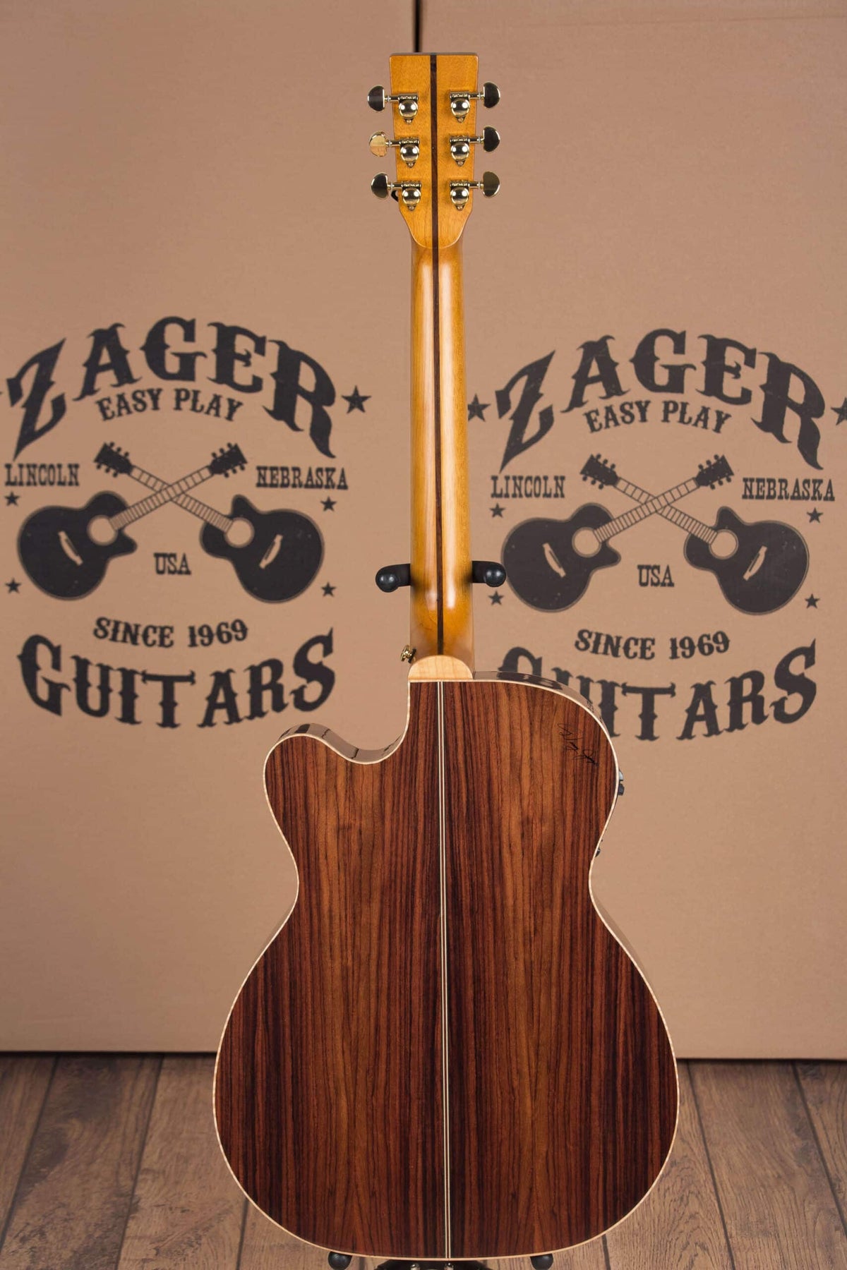 900CEOM