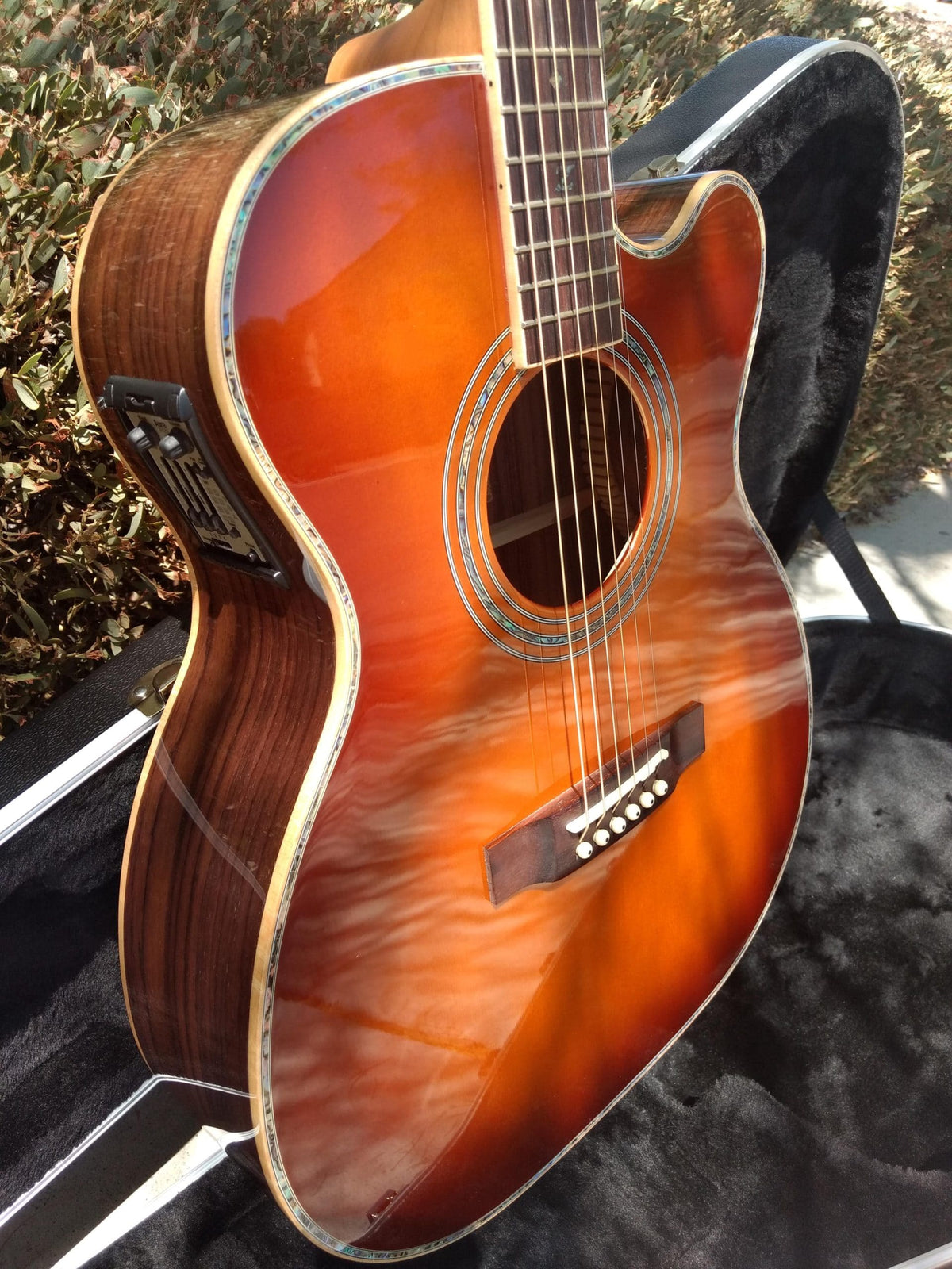 #2008 ZAD 900 CEOMVS Vintage Sunburst Color