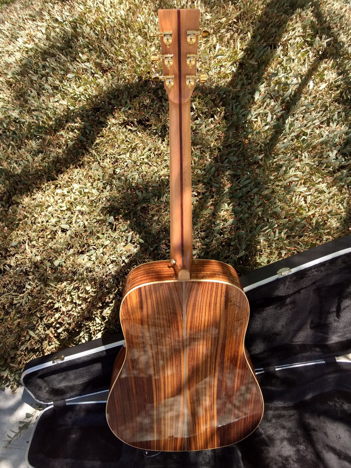 #00003 ZAD 900 EVS Electric Sunburst Color
