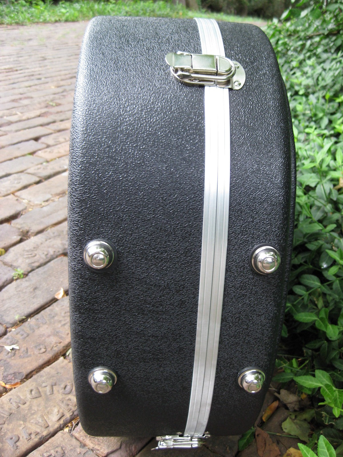 abs ultralight molded guitar case
