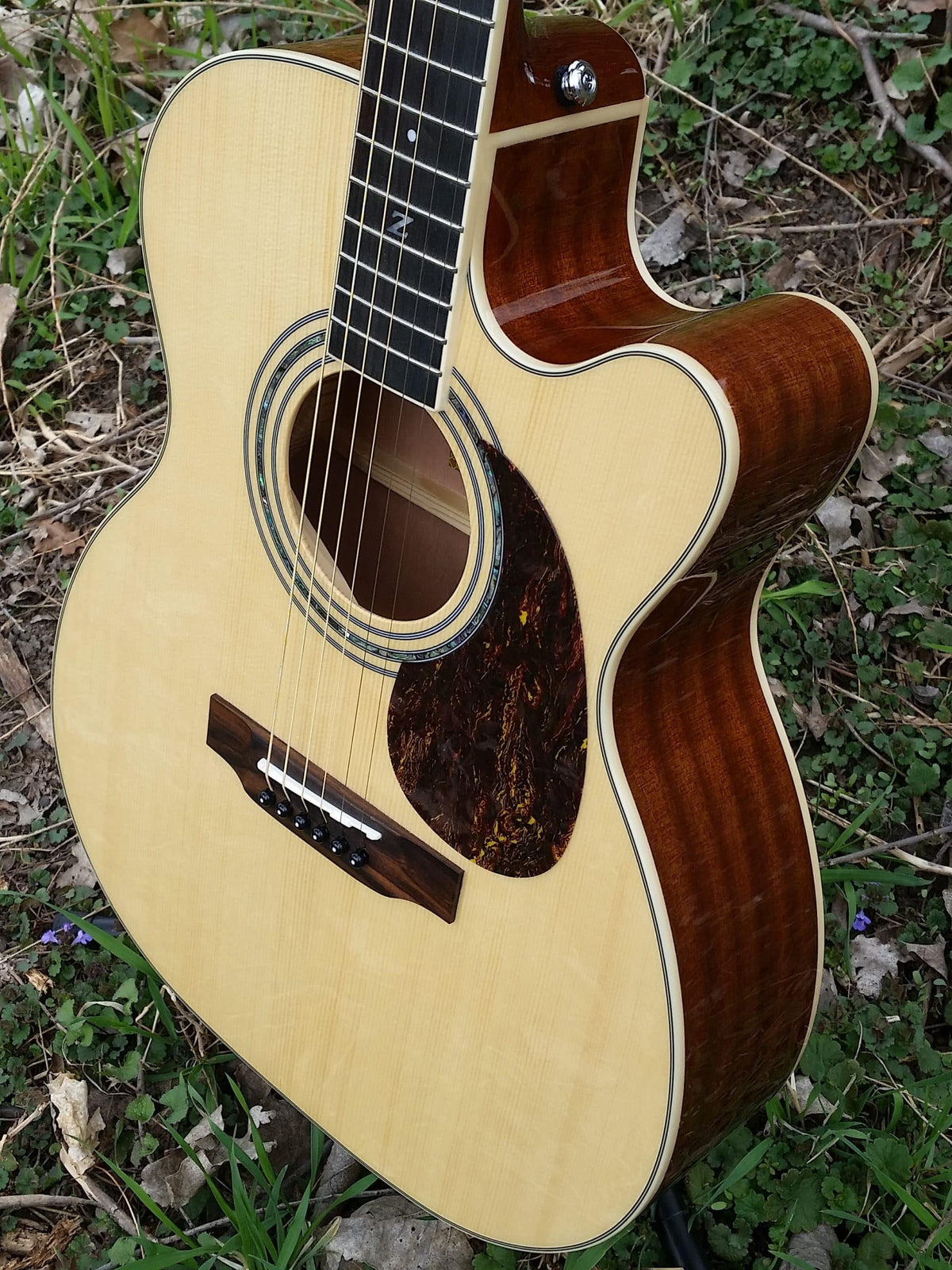 zad50ce solid spruce acoustic guitar