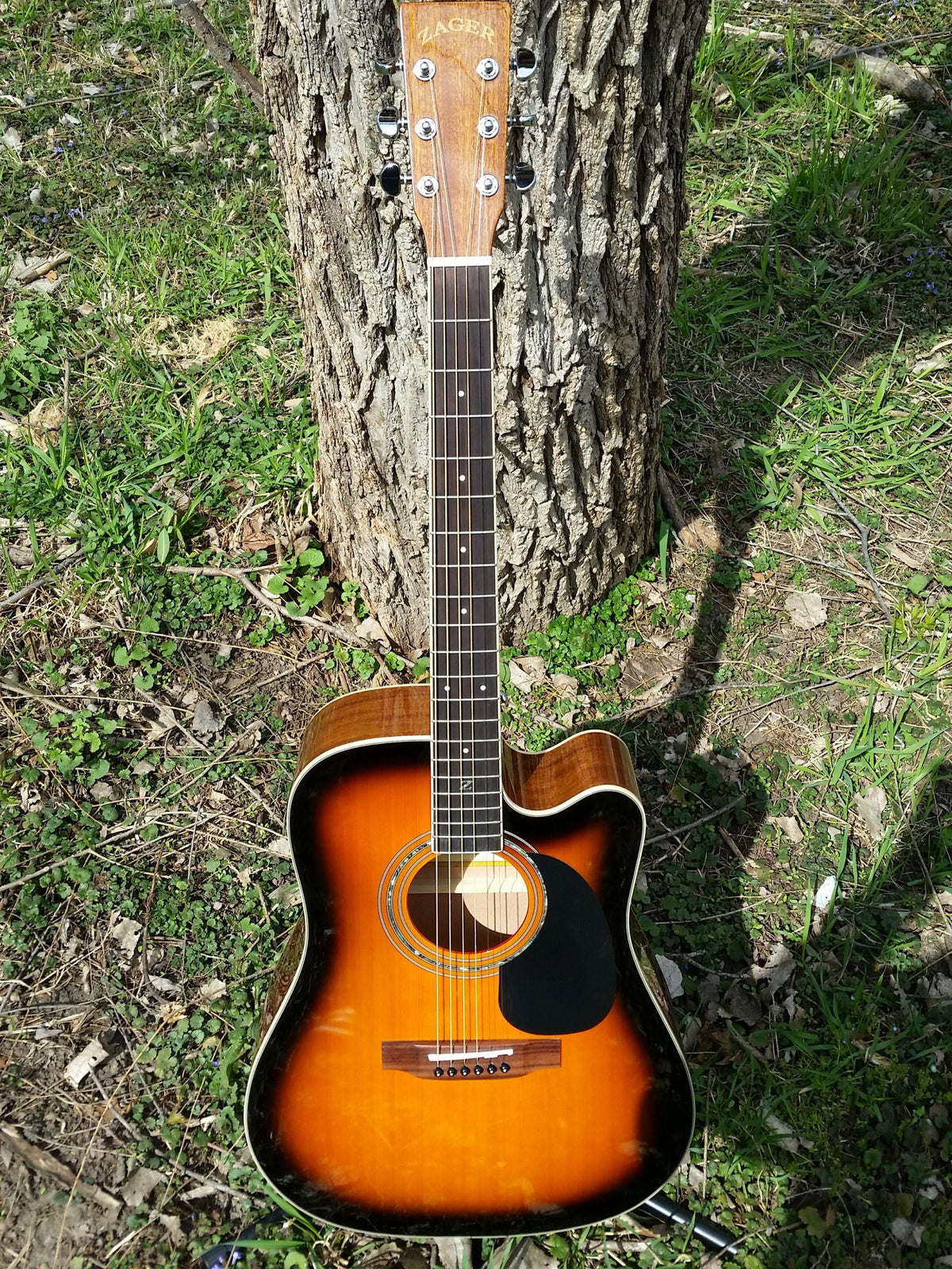 zad50ce sunburst guitar