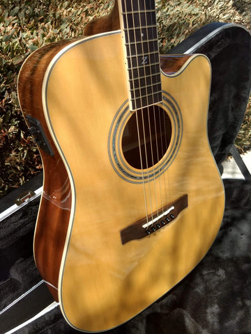 ZAD50CE Solid Spruce/Mahogany Acoustic Electric Natural (Discount)