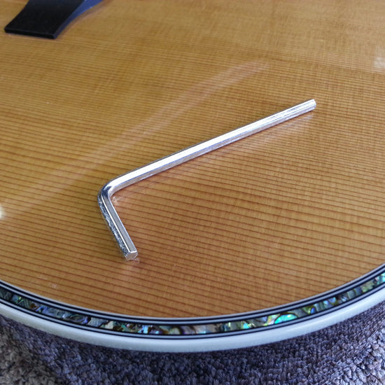 truss rod key