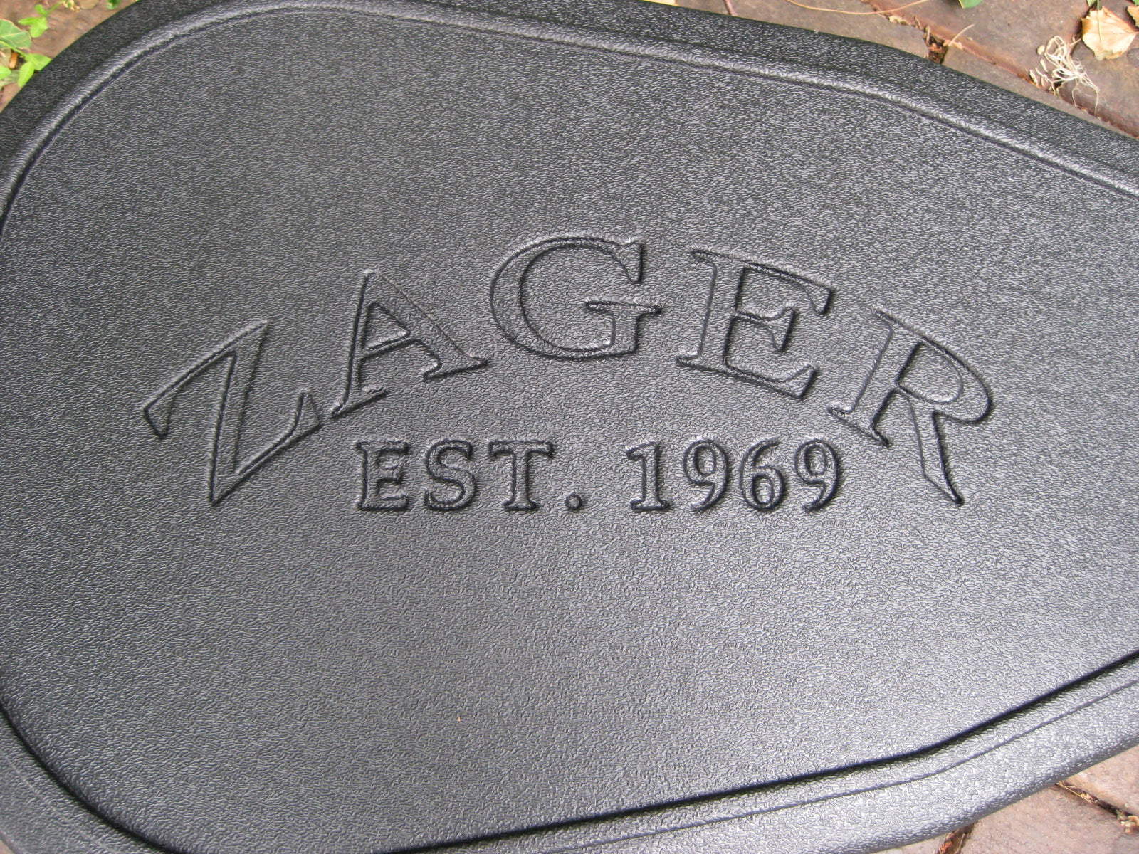 abs ultralight molded guitar case