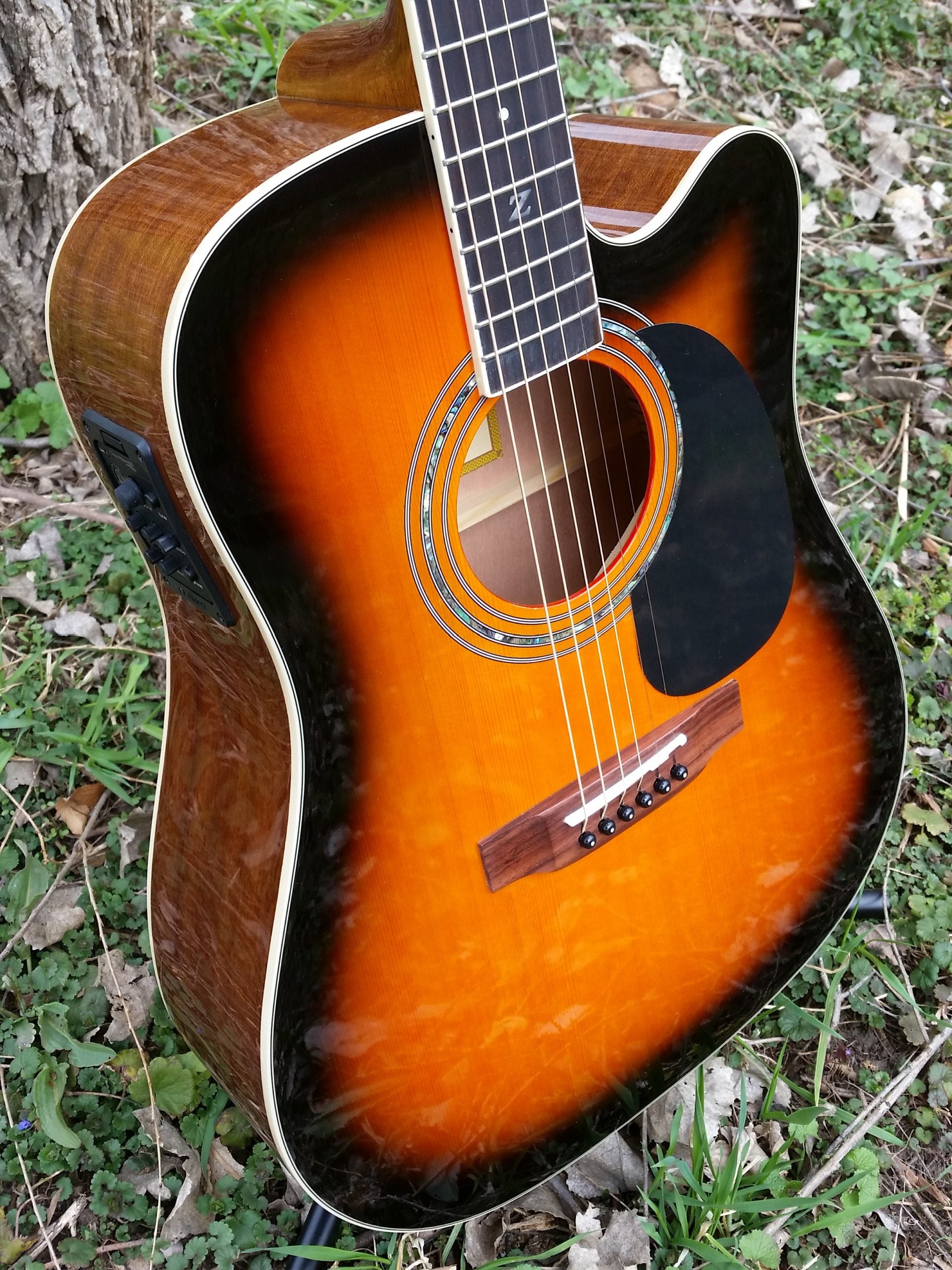 zad50ce sunburst guitar