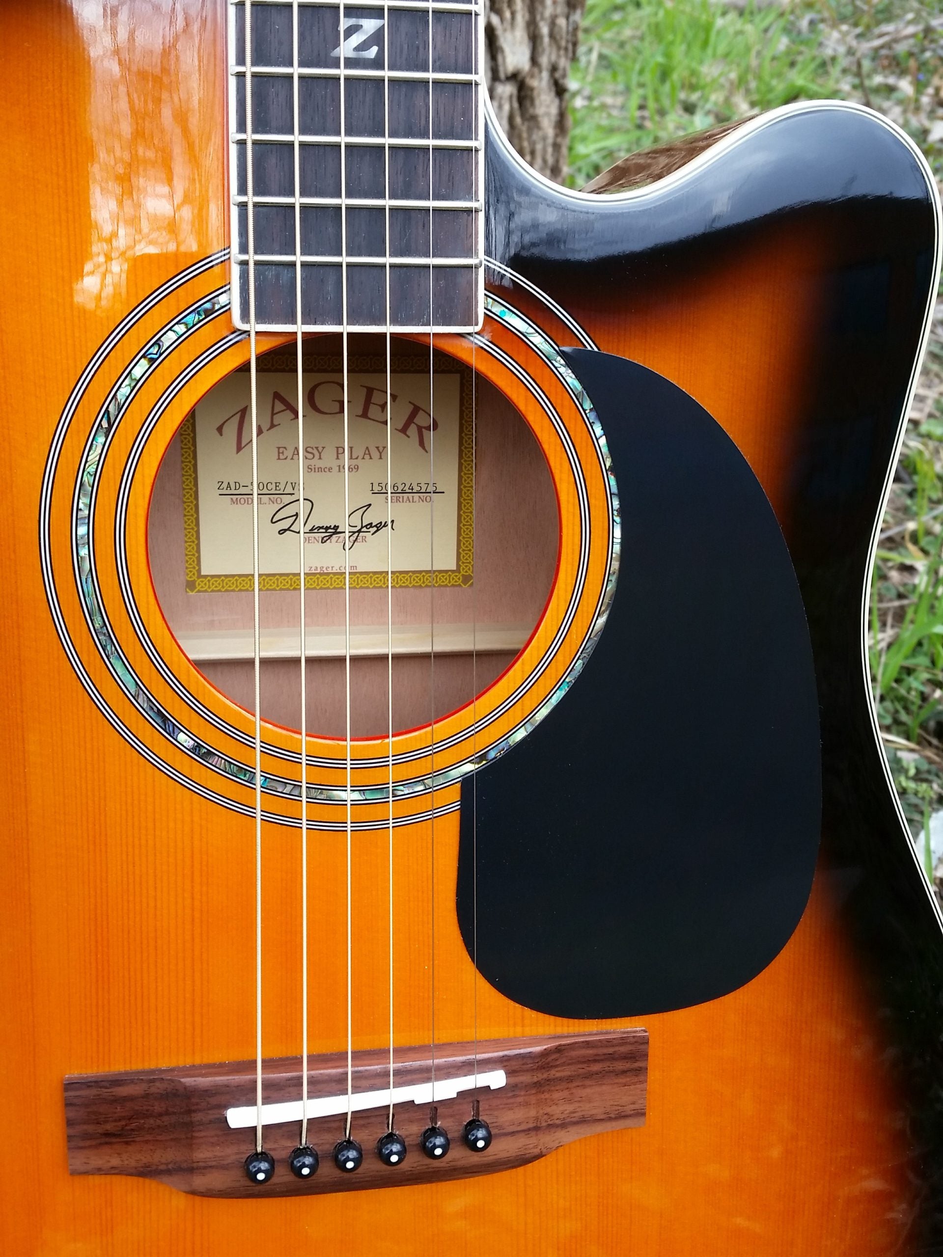 zad50ce sunburst guitar